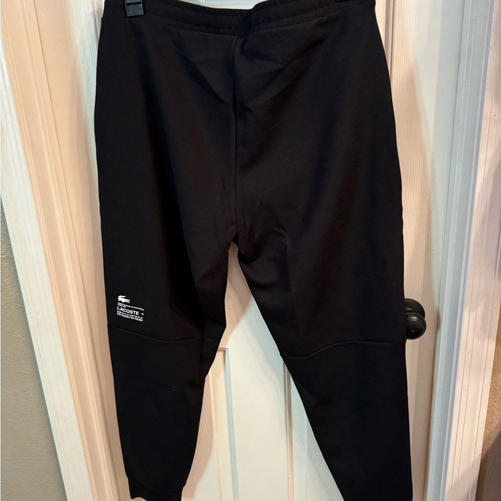 Lacoste MEN'S REFLECTIVE PRINT JOGGERS - Picture 8 of 9